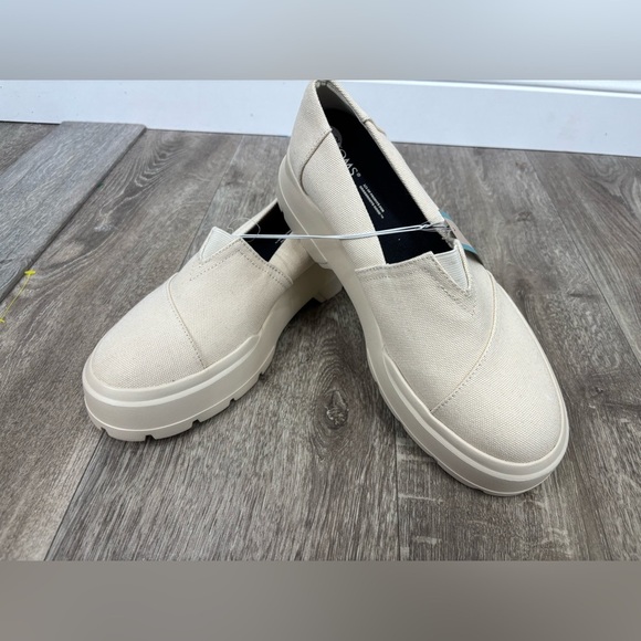 TOMS Alpargata Combat Low Slip-on NEW WITH TAGS Cream Size 9.5 - Picture 1 of 8